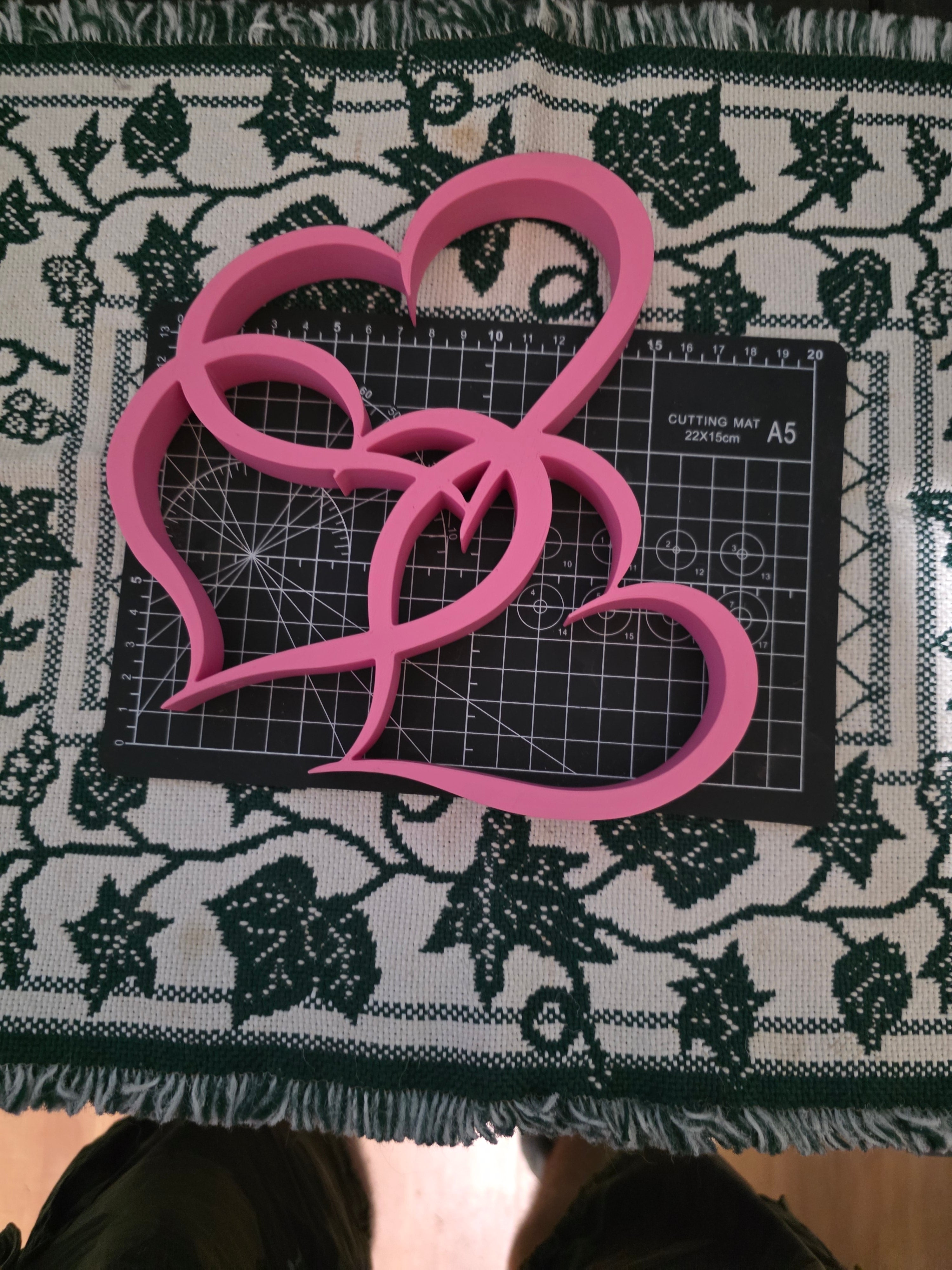Entangled Hearts