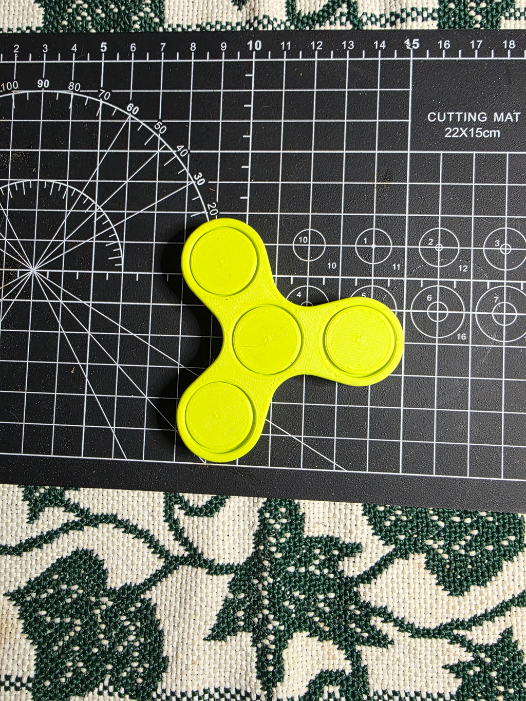 Fidget spinner